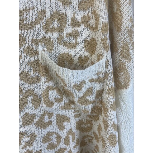 Gilli Long-Sleeve Leopard Print Sweater, Size Large Women’s Top - Picture 3 of 8
